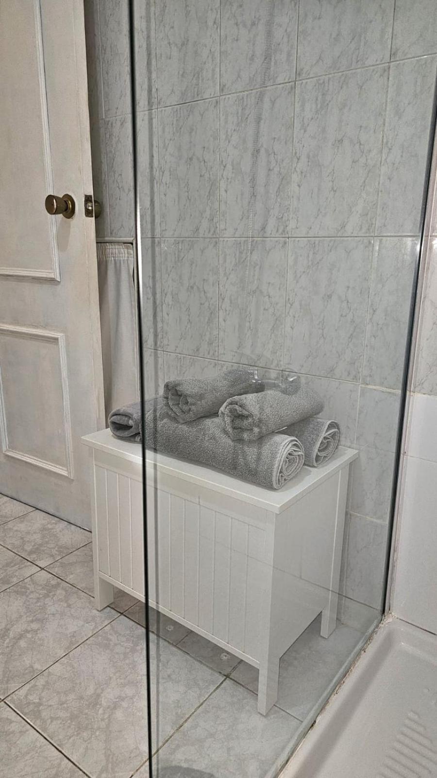 Ideal Holiday Apartment One Bedroom City Center มาลากา ภายนอก รูปภาพ